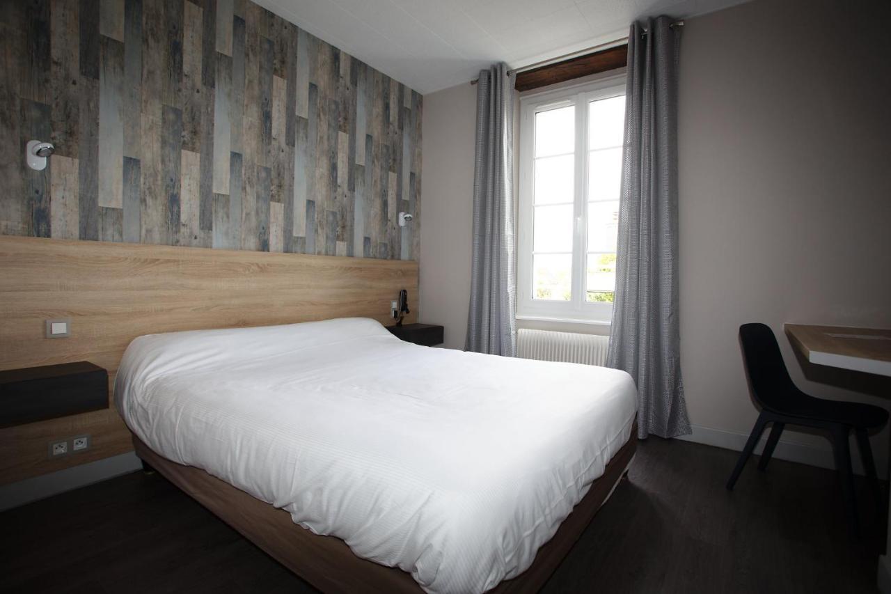 Contact Hotel - Hotel Le Lion D'Or Ламбал Екстериор снимка